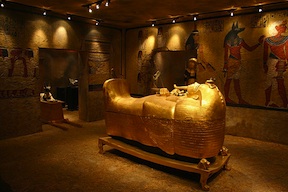 Tutankhamun gold coffin